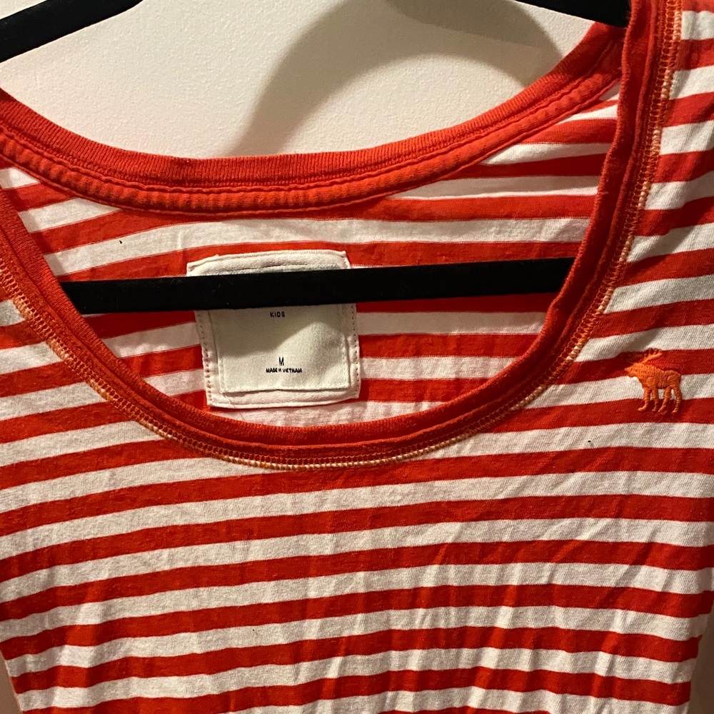 Abercrombie Kids Red and White Striped Long Sleeve Tee - Picture 3 of 6